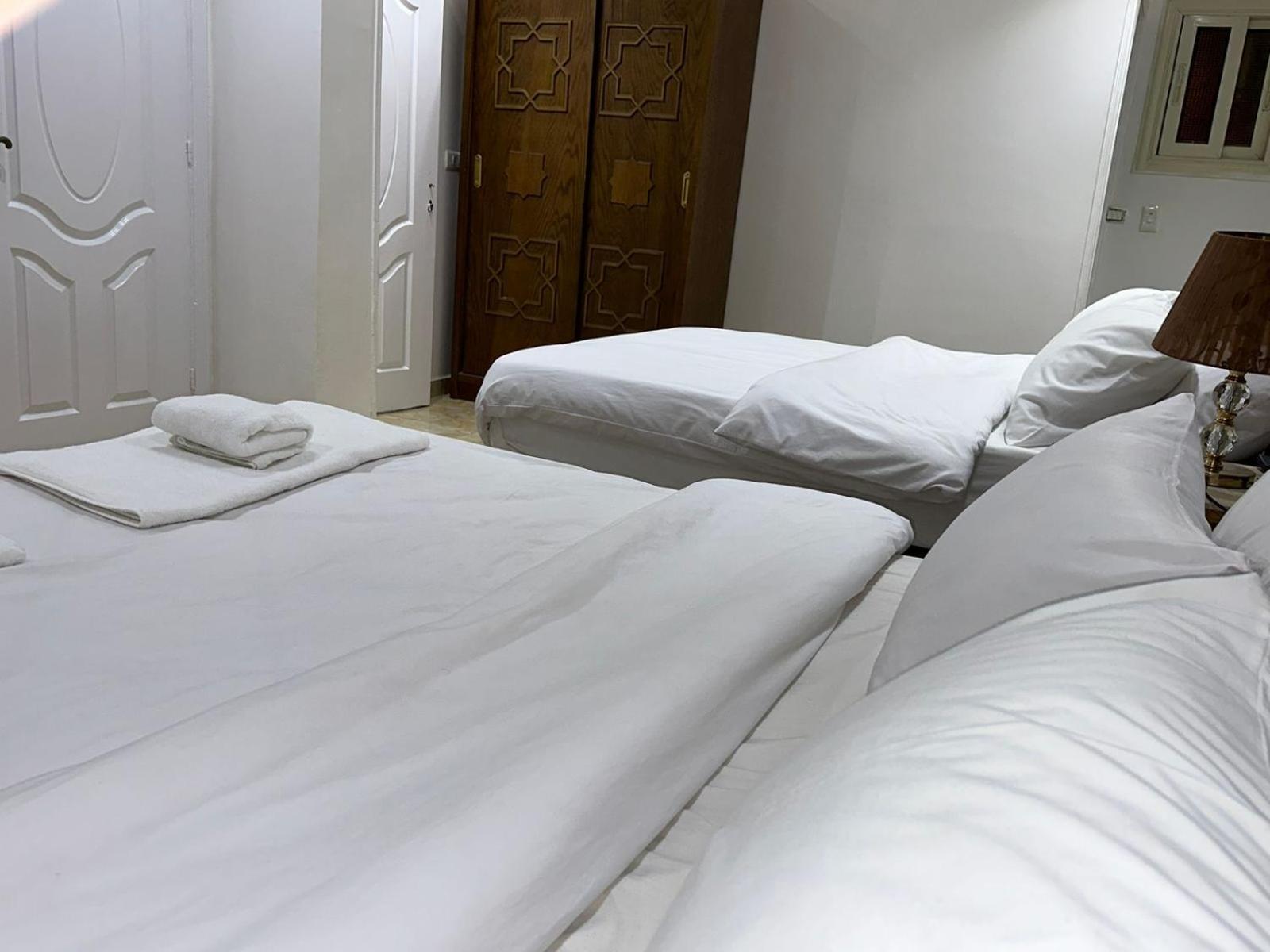 Full Pyramids View Apartment With Balcony For 8 P Kafret el-Gabal Exterior foto