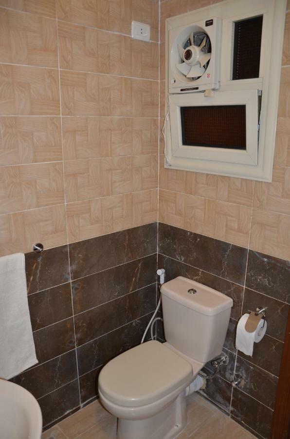 Full Pyramids View Apartment With Balcony For 8 P Kafret el-Gabal Exterior foto